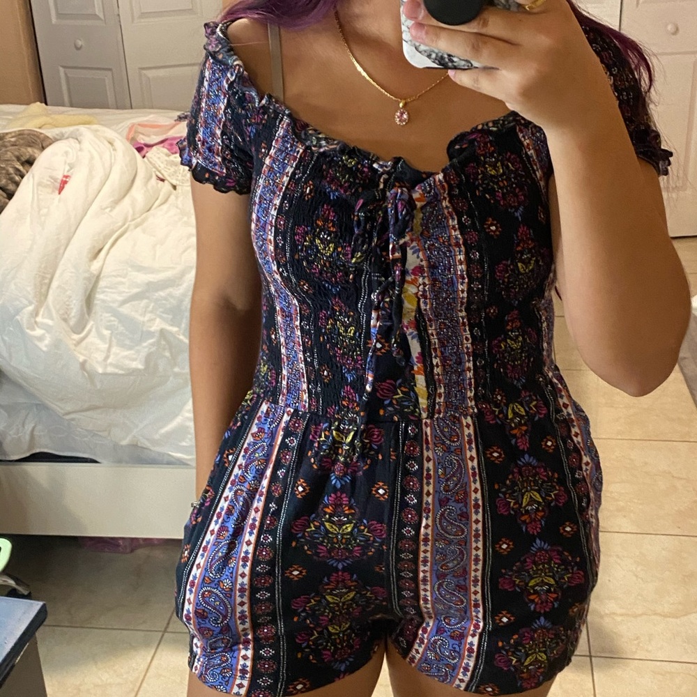 CUTE PATTERNED SHORT ROMPER